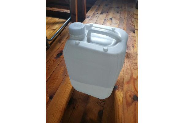 Канистра полиэтиленовая (10 л; 220 x 190 x 330) натуральная штабелируемая с пробкой ТАРА 14801