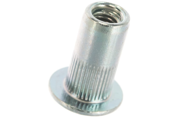 Заклепка с внутренней резьбой Bralo М3 СТ-ЦБН с насечкой 500 шт 0371103005