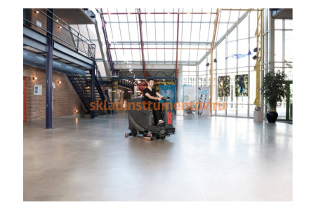 Поломоечная машина Viper AS710R  с местом для оператора 50000315