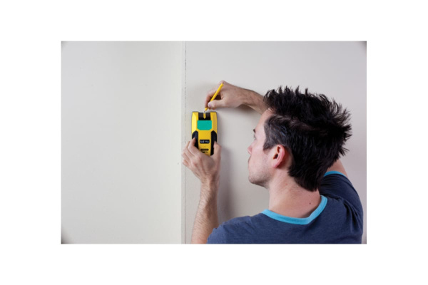 Детектор скрытых неоднородностей Stanley S300 FMHT0-77407