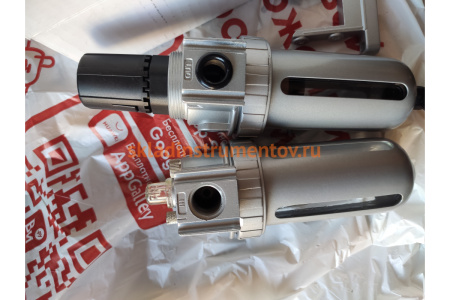 Лубрикатор 3/8 с пластиковым переключателем, давление 215 PSI,2500 л/мин, объем 125 мл. JTC JTC-JW0889-803