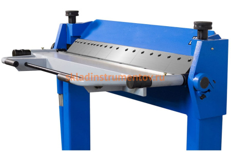 Листогибочный станок с ножным и ручным управлением Blacksmith PBB1520/1,5