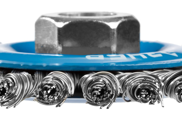 Щетка ЭКСПЕРТ дисковая для УШМ (жгутированная проволока 0,5 мм, 200 мм, М14) Зубр 35192-200_z01