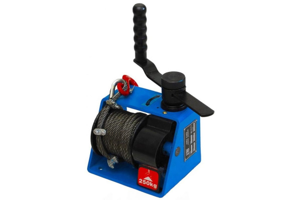 Ручная лебедка с червячным редуктором EURO-LIFT VS-500 00009337 (г/п 500 кг, 25м)