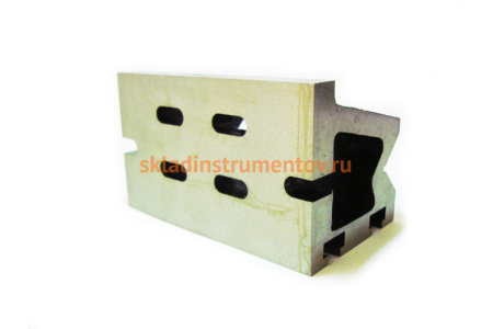 Уголок установочный с призмами 75х75х125мм VISPROM 0020