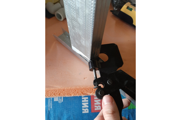 Двуручный просекатель для профилей DEXX 300мм 31391