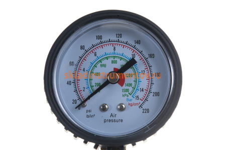 Пистолет для подкачки шин с манометром 8 АТМ металлический корпус ЭВРИКА ER-76101