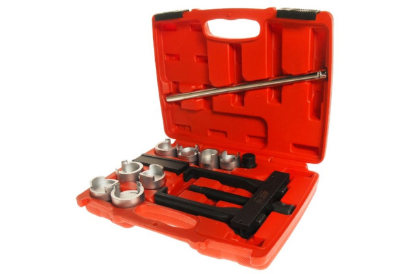 Съемник крестовины для грузовых автомобилей средней грузоподъемности (TOYOTA, NISSAN, MITSUBISHICANTER, MAZDA) JTC 4116