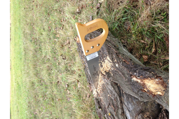 Пила с изогнутом полотном, деревянной ручкой SAMURAI D-540-LH