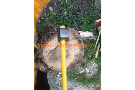 Строительный колун-кувалда с фибергласовой рукояткой 4.4 кг ПРОФ. Stayer 20626-36