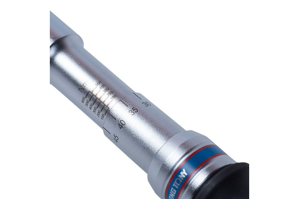 Динамометрический ключ KING TONY 34662-1DG, для левой и правой резьбы, 100-600 Нм, кейс