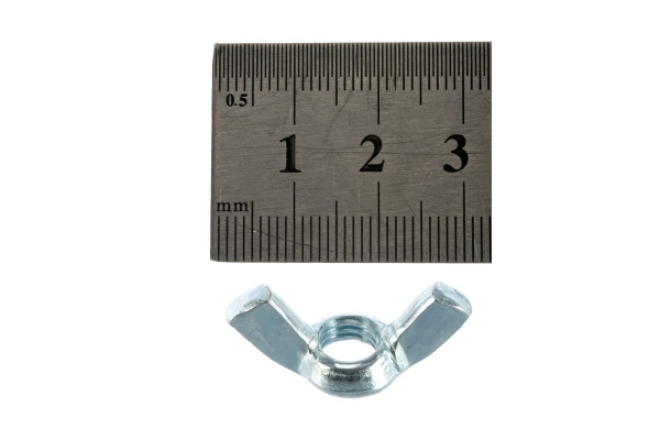 Гайка ЗУБР DIN 315 барашковая, M8, 4 шт, оцинкованная, 303736-08