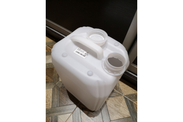 Канистра полиэтиленовая (10 л; 220 x 190 x 330) натуральная штабелируемая с пробкой ТАРА 14801