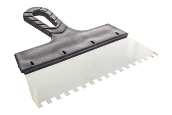 Фасадный зубчатый шпатель 200 мм Зубр МАСТЕР 10078-20-06