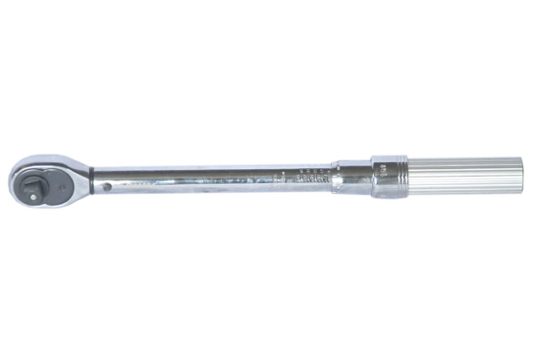 Динамометрический ключ 10-60 Нм 1/2 дюйма AE&T TA-B0060-12