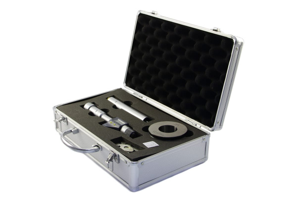 Микрометрический 3-точечный электронный нутромер 50- 63 0,001 у/к ЧИЗ 116281