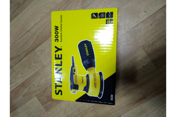 Орбитальная шлифмашина Stanley SS30