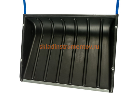 Пластиковый скрепер для снега с П-образной ручкой 750х550х1.3мм, металлическая окантовка СИБРТЕХ Россия 61593