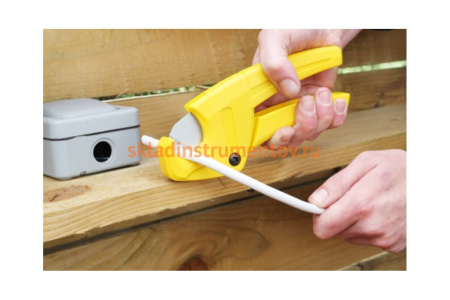 Резак для пластиковых труб STANLEY 0-70-450