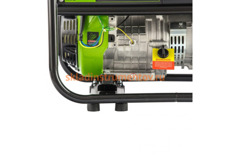 Бензиновый генератор 5,5 кВт, 230В, 4-х такт., 25 л, ручной стартер СИБРТЕХ БС-6500 94546