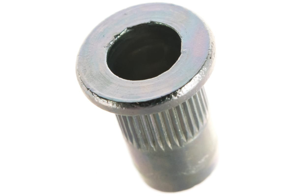 Заклепка с внутренней резьбой Bralo М4 СТ-ЦБН с насечкой 500 шт 0371104006