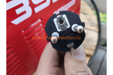 Инверторный сварочный аппарат Зубр 250 А, СА-250