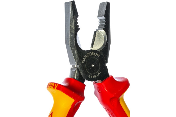 Комбинированные плоскогубцы KNIPEX KN-0106190