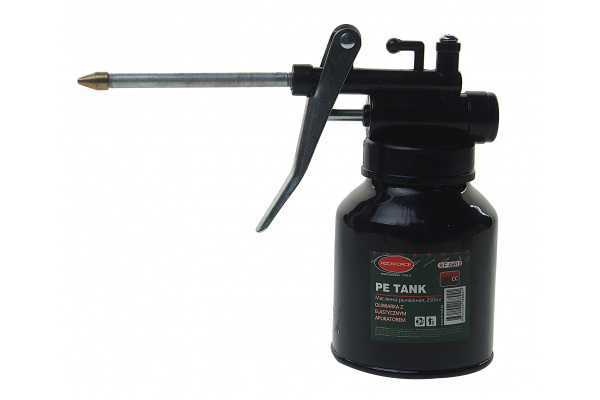 Масленка ROCKFORCE 250 мл металлическая RF-06912 Масленка ROCKFORCE 250 мл металлическая RF-06912