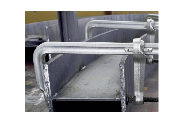 Струбцина 300/140 BESSEY BE-SG30M