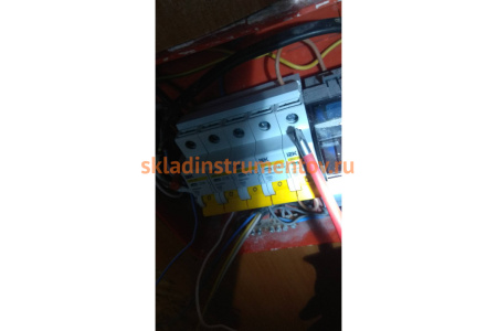 Диэлектрическая отвертка КВТ Слим PZ/FL2 100 78594