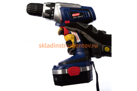 Аккумуляторная дрель-шуруповерт ДИОЛД ДЭА-18-НК-01 10022131