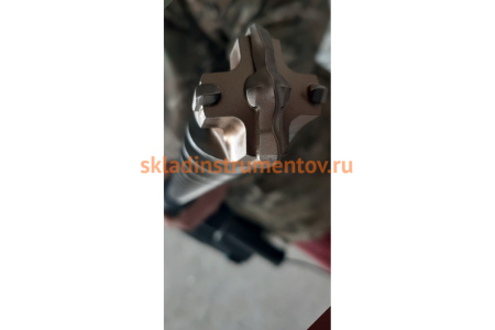 Бур ZENTRO 4-cutting (35x550/670 мм; SDS-max) D.BOR 4925