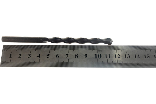 Центрующее сверло Uragan для буровых коронок 8 мм длина 120 мм 902-11441-120