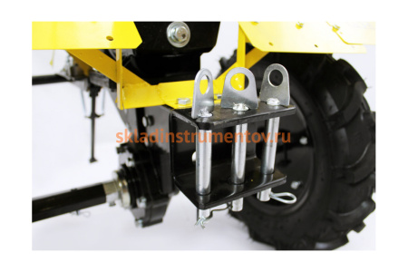 Сельскохозяйственная машина Huter MK-8000М/135 70/5/15 Сельскохозяйственная машина Huter MK-8000М/135 70/5/15