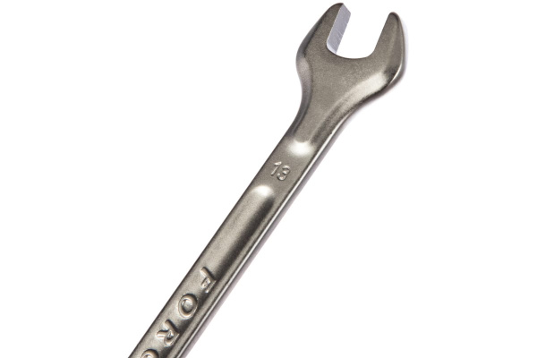 Трещоточный ключ 13мм FORCE 75713