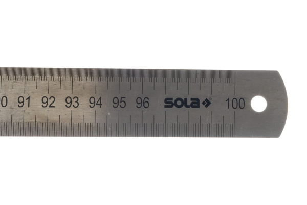 Стальная линейка 1000 мм SOLA LSB 1000 56104701
