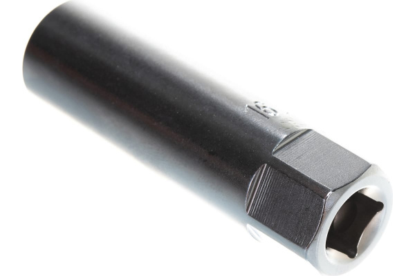 Головка свечная 3/8” 16мм магнитная 12-ти гранная JTC 1815