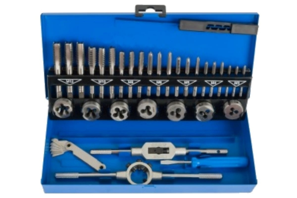 Набор плашек и метчиков (из 32 предметов, М3-М12, металлический кейс) GRIFF 034399