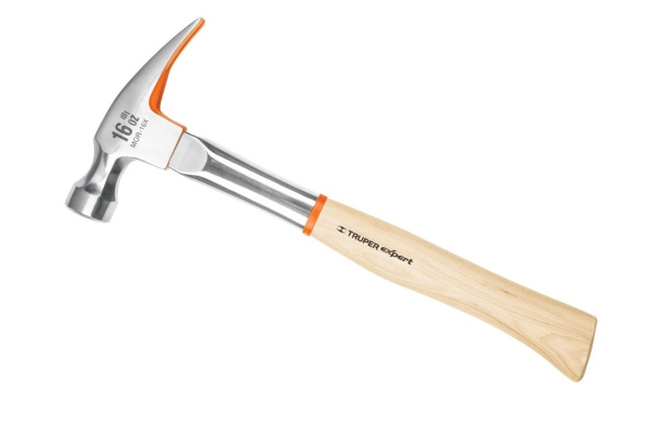 Молоток-гвоздодер Truper MOR-16X 16802 с полированным бойком, деревянная ручка