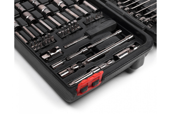 Универсальный набор автомеханика HORTZ №1 210 предметов HOR 121110