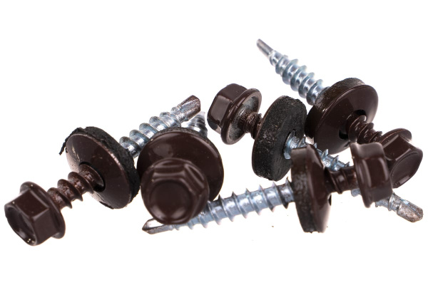 Саморезы Зубр для крепления кровельных материалов к деревянной обрешетке, цвет RAL 8017 шоколадно-коричневый, оцинкованный, 4,8x35мм, 380шт 4-300315-48-035-8017
