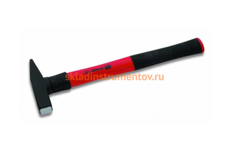 Молоток с деревянной рукояткой и воротником у основания 300 гр. CIMCO 13 0403