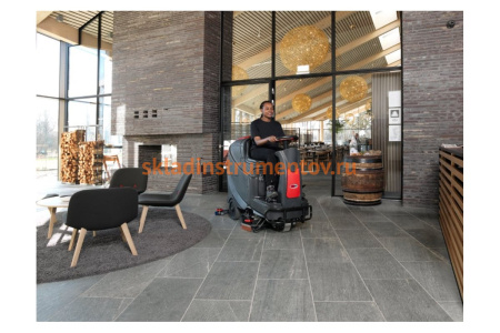 Поломоечная машина Viper AS710R  с местом для оператора 50000315