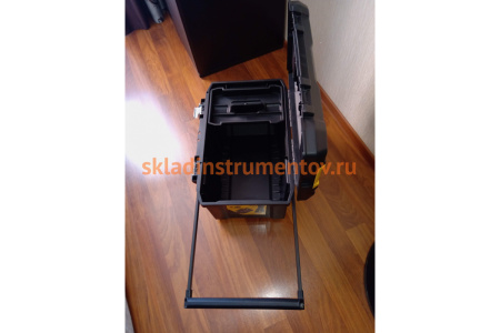 Ящик для инструмента Stanley ESSENTIAL CHEST с колесами STST1-80150