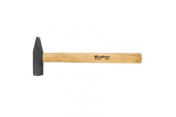 Слесарный молоток 800 г, квадратный боек, деревянная рукоятка СИБРТЕХ 10220