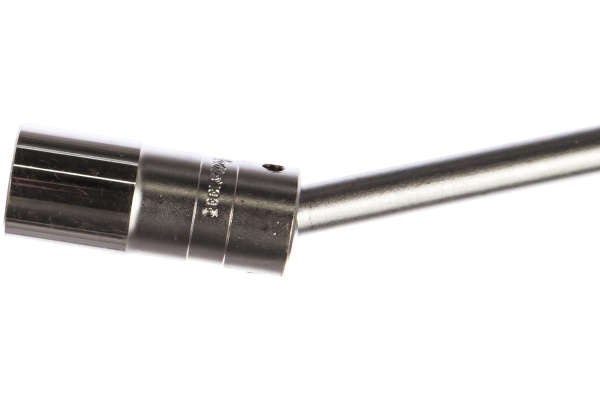 Свечной ключ 20.8мм Hans Mag 1335-22M20