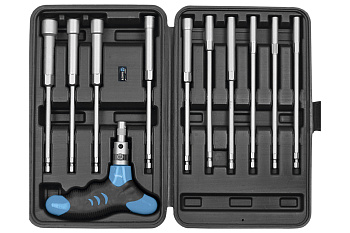 Трещоточная отвертка для бит с набором торцевых бит AIST 11 предметов 800210 00-00009518