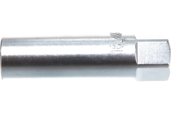 Головка свечная 3/8” 16мм магнитная 12-ти гранная JTC 1815