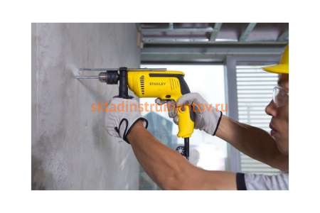 Ударная дрель STANLEY SDH700