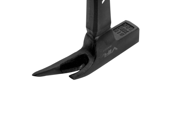 Молоток кровельщика 600г c фибергласовой ручкой VIRA 900221